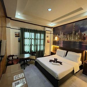 Angeles Palace Hotel